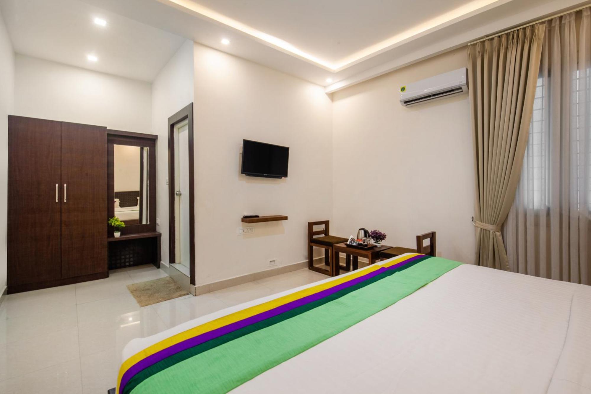Hotel Treebo Sans Sarav Kushalnagar Madikeri Exterior foto